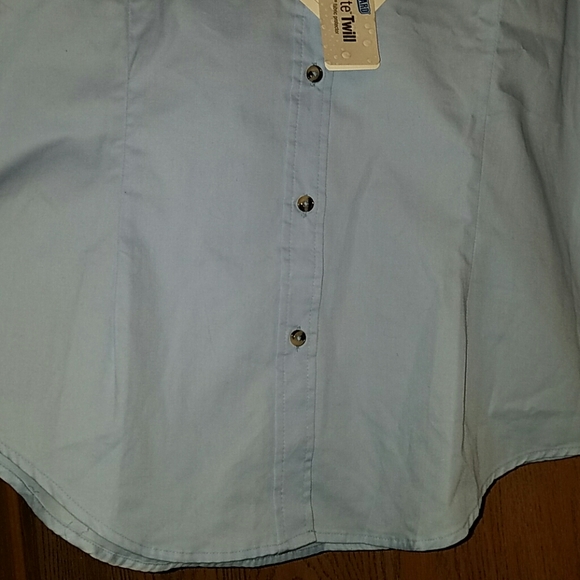 Sierra Pacific blue button down blouse - Picture 3 of 8